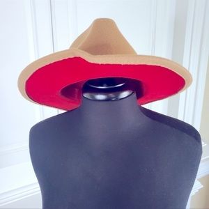 Gorgeous Fedora tan Camel felt hat WITH RED under brim TRIM